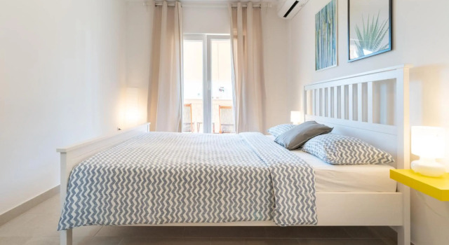 Sunny & Charming Apartment with 2 free bikes, Забронировать Апартаменты/квартира Ровинь Rovinj Riviera, рядом с Пристань для яхт Ровиня