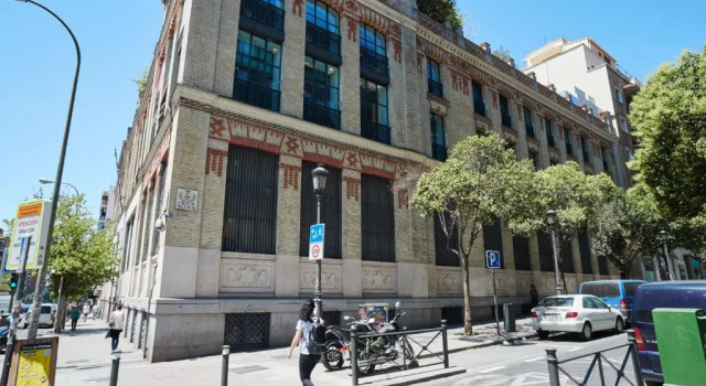 LEEWAYS LOFT in VALENCIA, Забронировать Отель Арганзуэла Мадрид, рядом с Дом-музей Лопе де Вега