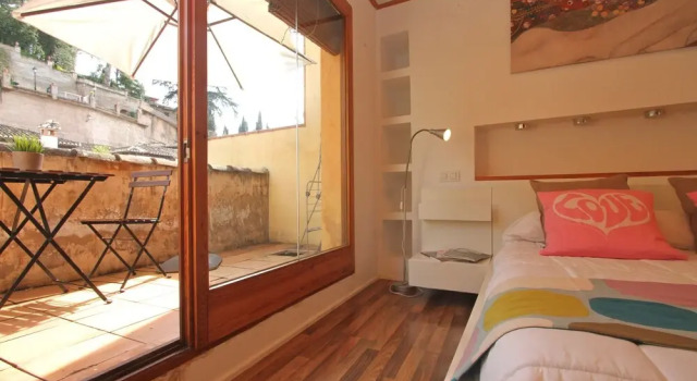 Apartamento Duplex Gomerez 39, Забронировать Апартаменты/квартира Центр Гранада, рядом с Музей народных традиций и искусств Los Tiros de Granada