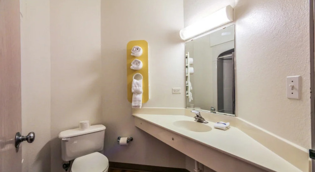 Люкс Deluxe Motel 6 New Braunfels