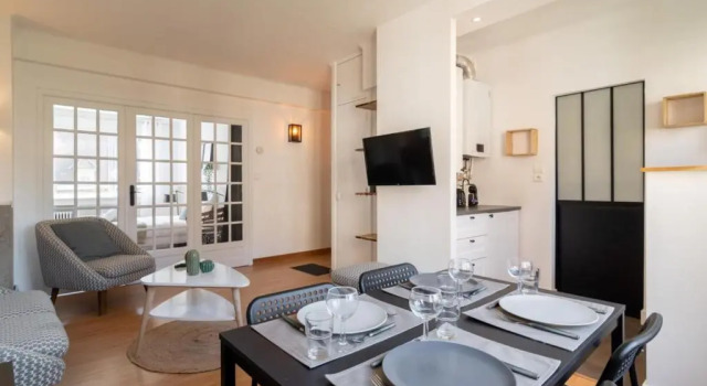 Vieux Lille - Beautiful neat apartment 1bedroom 2pers !, Забронировать Апартаменты/квартира Отели Лилля с парковкой, рядом с Chambre de Commerce, Парковка