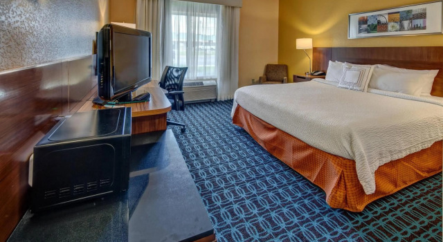 Fairfield Inn & Suites by Marriott Russellville
