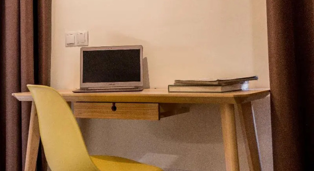Кровать в общем номере Nut Hostel