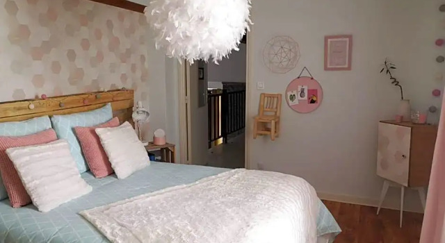 Chez Stéphane et Patricia, Book Hotel Vertaizon Rhône-Alps