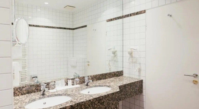 Номер Deluxe DOM Hotel LIMBURG