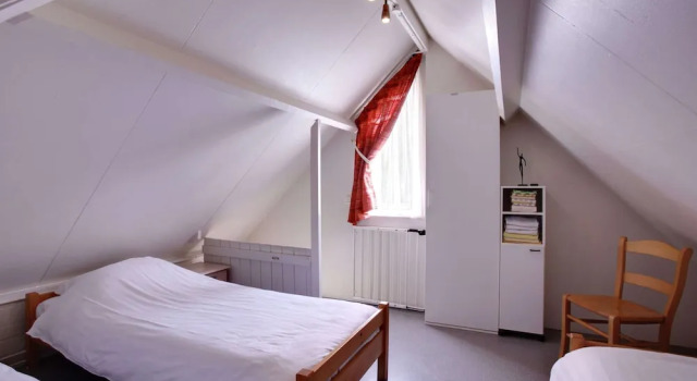 Cozy Holiday Home with Bubble Bath near Zwolle, Boek Hotel Hotels in Salland met zwembad, Zwembad