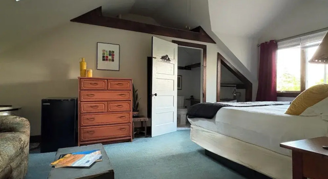 Номер Deluxe с видом на горы Whiteface Farm Adirondack Bed and Breakfast