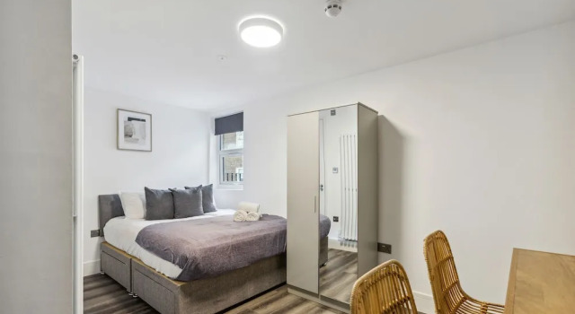 Студия Superior Sutherland Apartments
