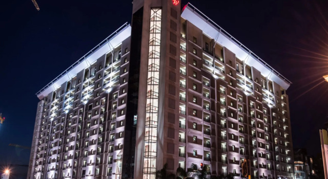 Prestige Apartments Sandton at Westpoint, Забронировать Апартаменты/квартира Отели Йоханнесбург с парковкой, рядом с Benmore Centre, Парковка