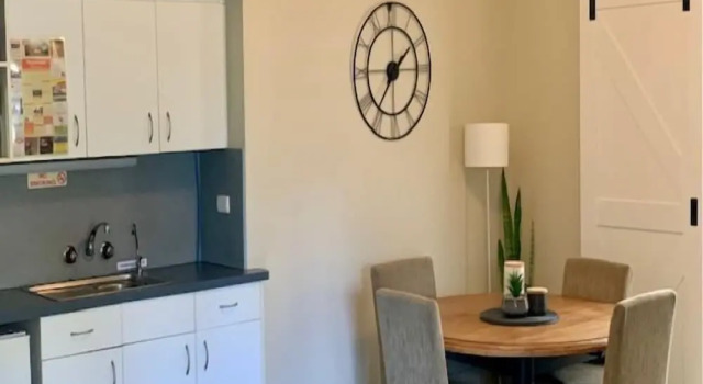 Студия с видом на сад Montville Holiday Apartments