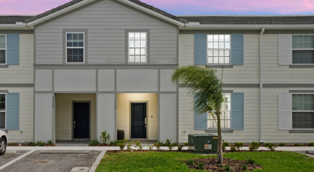 5 Beds / 4.5 Bathrooms / Solterra 7135 OL , Davenport , US, Забронировать Отель Отели Давенпорт с парковкой, Парковка
