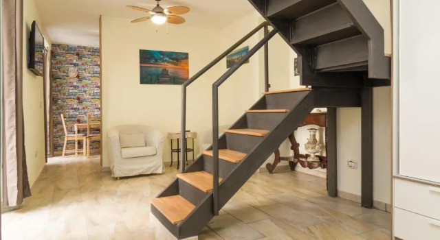 Domus Toledo, Buchen Sie Hotel Plebiscito Neapel