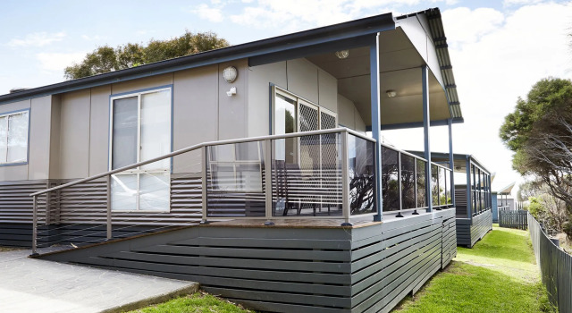 NRMA Merimbula Beach Holiday Resort, Забронировать Курортный отель Меримбула Sapphire Coast
