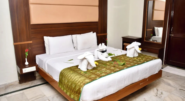 Семейный номер Standard Poppys S.E.T Residency Kumbakonam.
