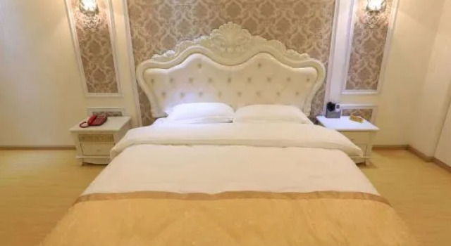 Люкс Chuxiong Fuxing Hotel