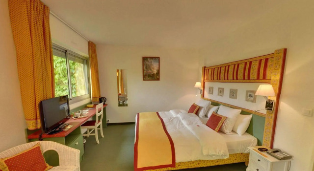 Lou Paradou, Reserva ahora Hotel Gréoux-les-Bains Cadarache