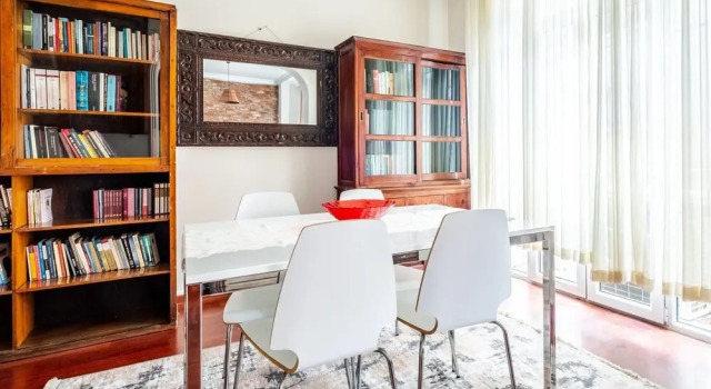 Centrally Located Apartment With Balcony in Sisli, Забронировать Апартаменты/квартира Апартаменты Стамбула, рядом с Okmeydanı Eğitim ve Araştırma Hastanesi, Апартаменты/квартира