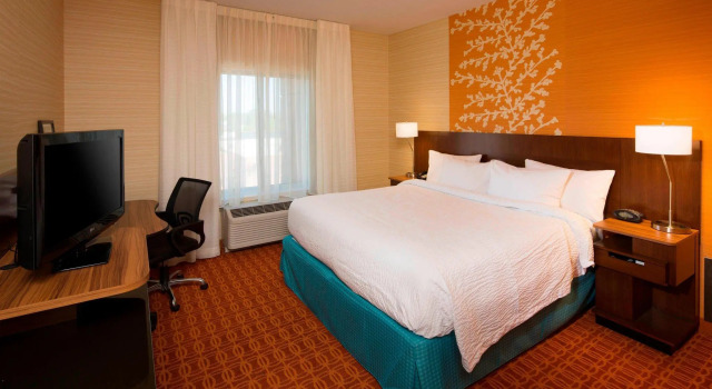Двухместный номер Standard Fairfield Inn & Suites by Marriott Hershey Chocolate Avenue