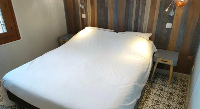 Au Remp'Arts, Book Hotel Elne Pyrénées-Orientales