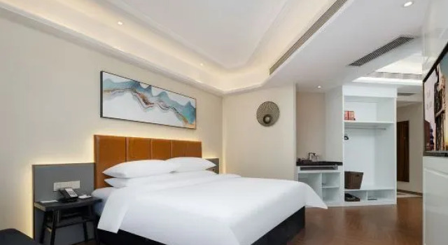 Люкс Jinjiang Metropolo Hotel (Huangshi Development Zone Olympic Sports Center Baihuayuan)