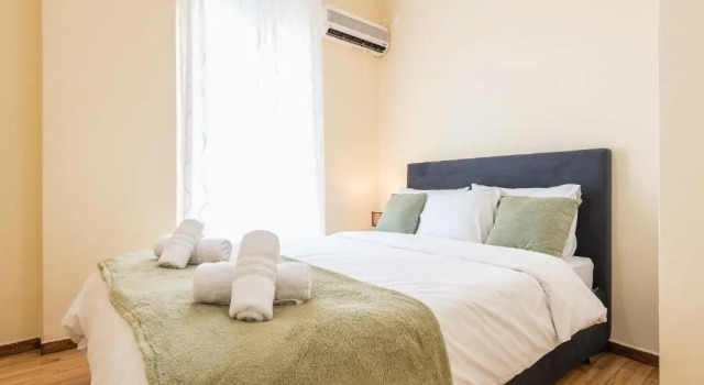 Luxury Apartments In The Heart Of The City, Забронировать Апартаменты/квартира Афины Острова Саронического залива - Аттика, рядом с Холм Филопаппос