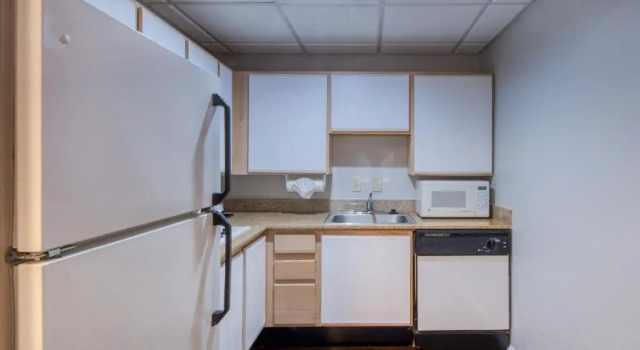 Двухместный люкс c 1 комнатой Hampton Inn & Suites Wilmington/Wrightsville Beach