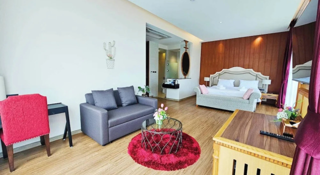 Номер Luxury Grand Lord Hotel& Residence