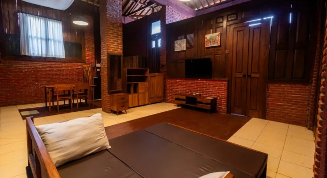 Номер Standard Djawata Resort & Gallery near Desa Wisata Kasongan Yogyakarta RedPartner