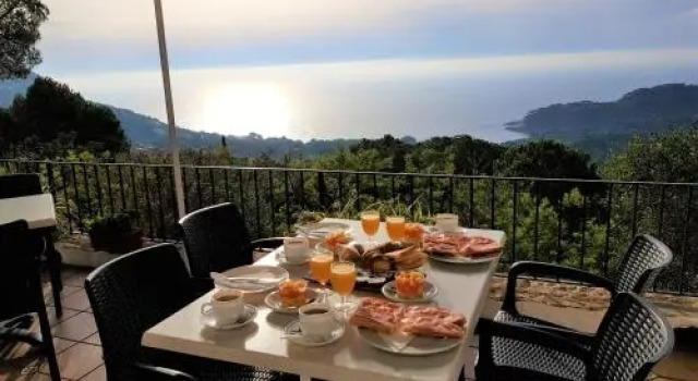 Hostal Sa Barraca, Забронировать Отель Отели Багур с парковкой, Парковка