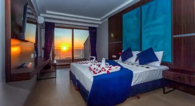 Hitit Marina Hotel & Bungalows, Забронировать Отель Отели Алании с бассейном, рядом с Торговый центр Alanyum, Бассейн