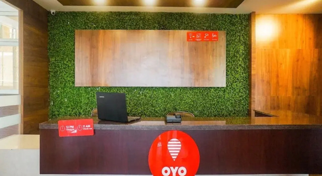 Hotel Twin Towers 1 By OYO Rooms, Забронировать Отель Отели штата Махараштры 3 звезды, 3*