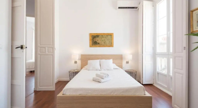 Sunny Málaga Apartments, Забронировать Апартаменты/квартира Малага - центр Малага, рядом с Музей Кармен Тиссен