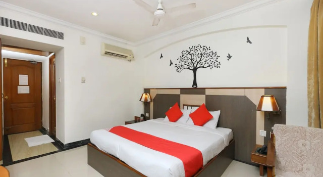 OYO 1081 Hotel Sindhu International, Rezervovat Hotel Hotely v Andhra Pradesh s parkováním, Parkování