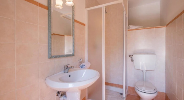 Villa S.angelo, Book Villa Sommerhuse i Terni, Hytte