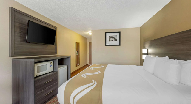 Двухместный номер Standard Quality Inn & Suites Lincoln South