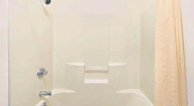 Четырёхместный номер Standard Travelodge by Wyndham St. Louis