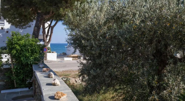 Апартаменты Deluxe Gerani Suites Sifnos