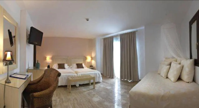 Двухместный номер Hotel Doña Lola Zahara
