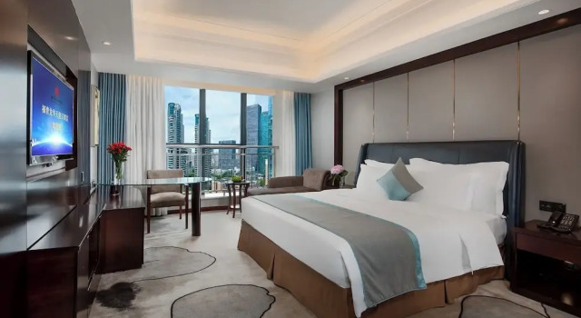 Номер Executive Fuqinglong Huatian Holiday Hotel