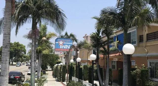 Starlight Inn La Brea
