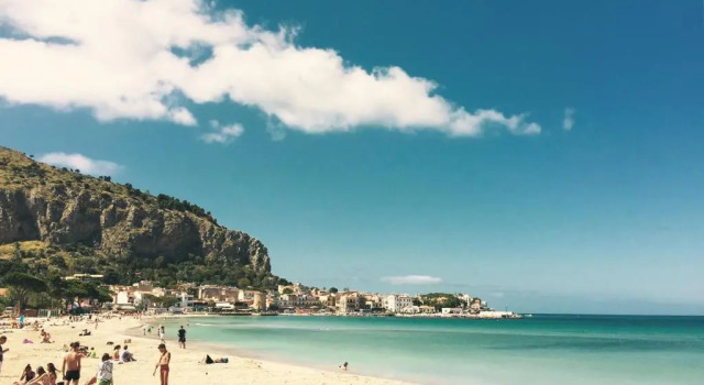 Апартаменты La sirena sul mare di Mondello