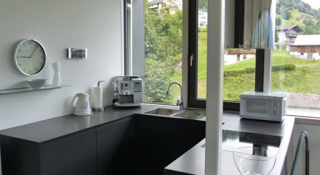 Glas House - Design Holiday Home, Rezerwuj Boutique Hotel Hotele w Salzburg z parkingiem, Parking