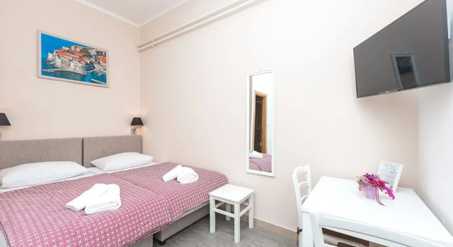 Ivana's Central Suites