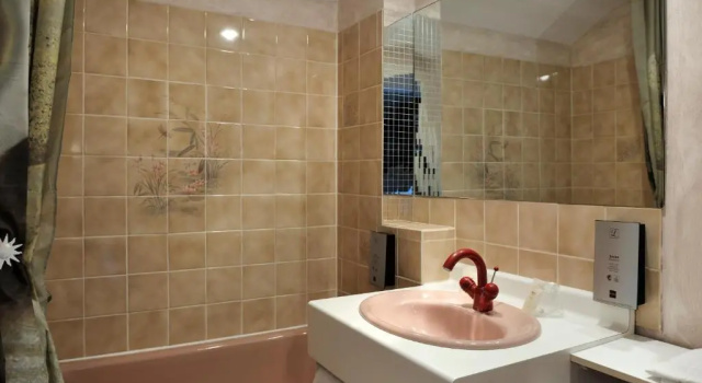 Трёхместный номер Standard Logis Auberge À La Tête De Lard