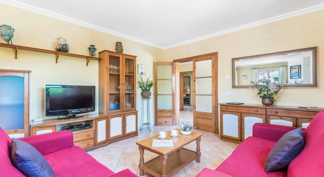 Villa Jessela, Rezerwuj Willa Hotele w Minorka z parkingiem, Parking