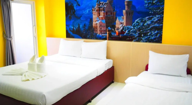 Трёхместный номер Standard Blue Orchids Hotel