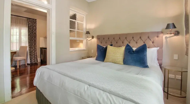 Полулюкс The Houston Boutique Hotel Wagga
