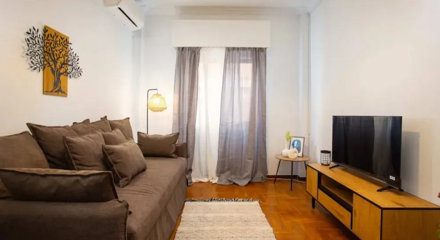 Central Athens Fully-equipped Getaway in Victoria