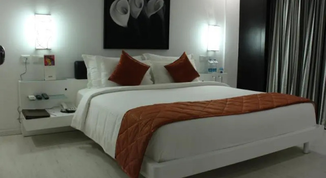 Люкс Quality Inn VIHA