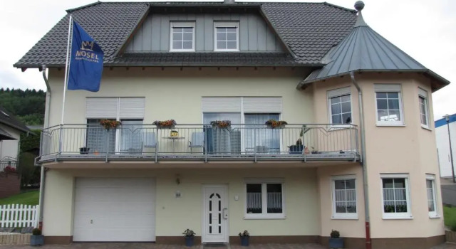 Weingut u. Gästehaus Menten, Prenota Hotel Briedel Hunsrück